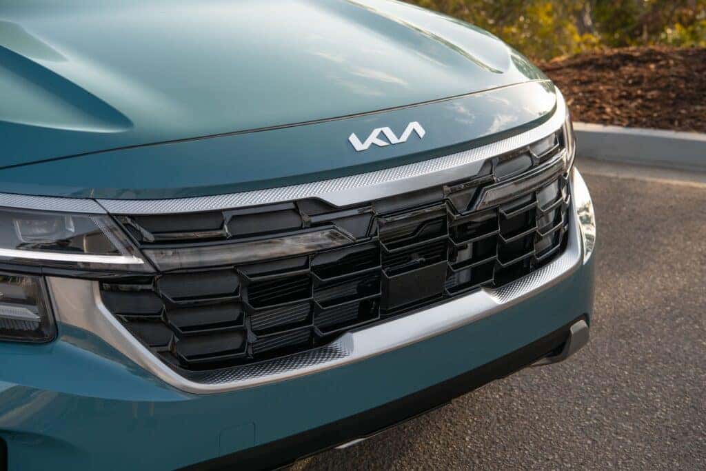 2024 KIA Seltos Front Fascia and Updated Black Grille