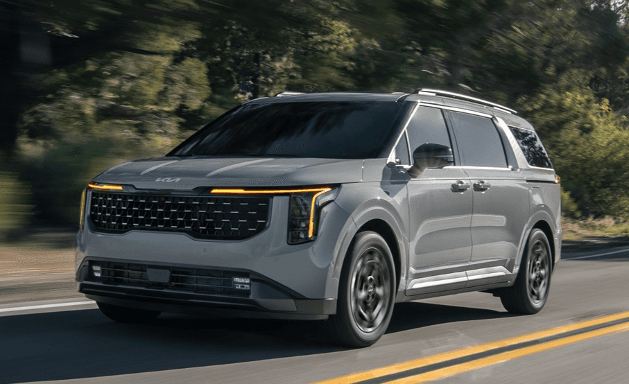 The Refreshed 2025 KIA Carnival