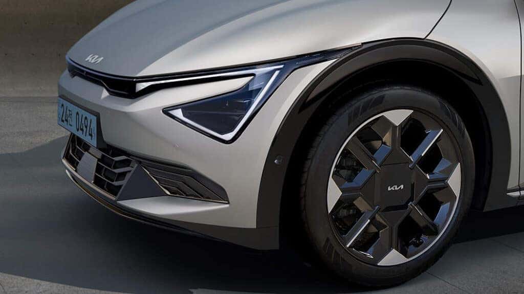 Exterior detail of the 2025 KIA EV6