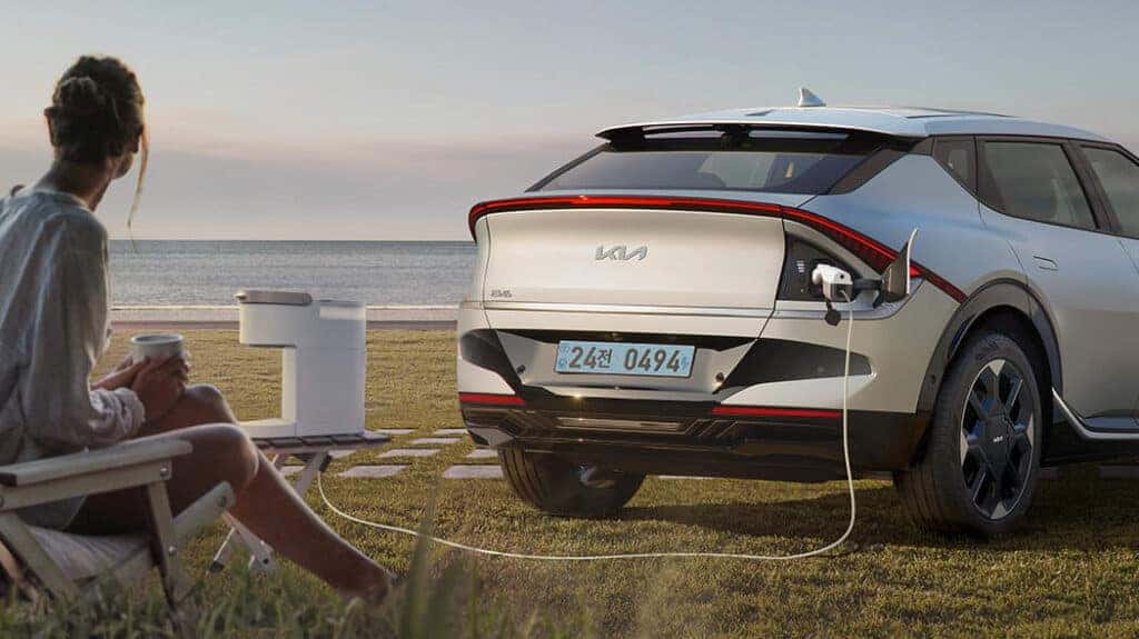 Charging the refined and updated korean-spec 2025 KIA EV6