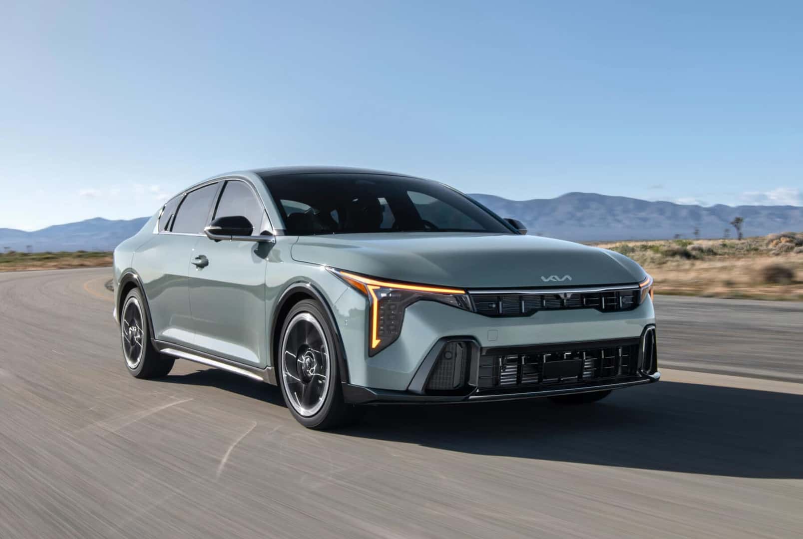 2025 KIA k4