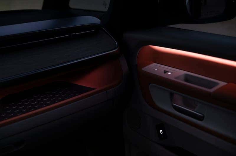 The dashboard showcases a fully digital instrument cluster as well as a semi-floating central display and is complemented by a 30-color ambient lighting system that adds a personalized ambiance to the space.