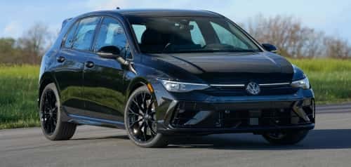 Mythos Black Metallic Volkswagen Golf R 2025