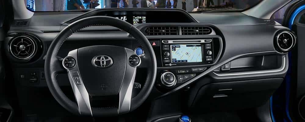 17 Toyota Prius C Navigation System