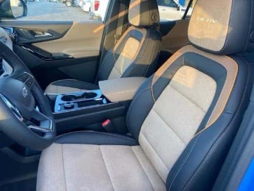 2025 Chevrolet Equinox view of front seating area